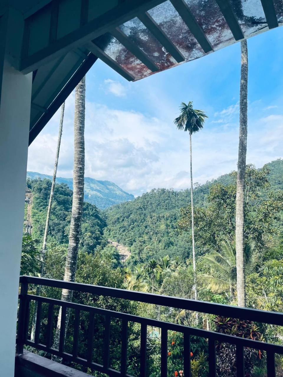 Linn View Home Stay Munnar Esterno foto